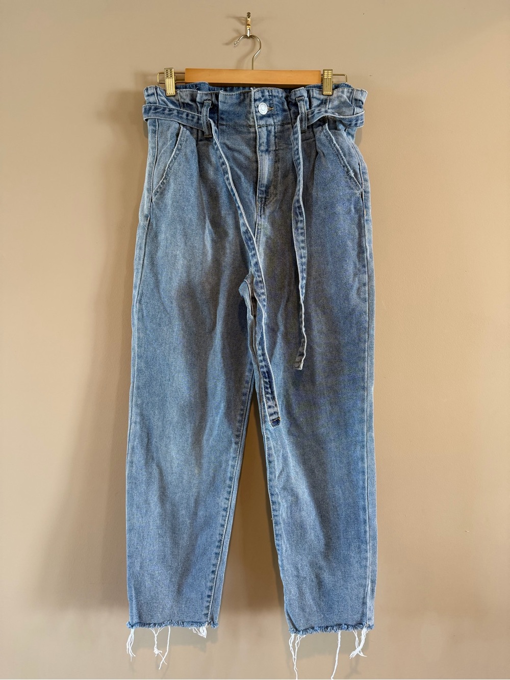 Wild Fable High Rise Paperbag Jeans Belted Size 8